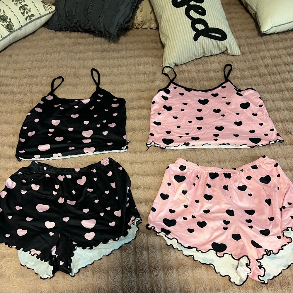 Lounge sets never worn